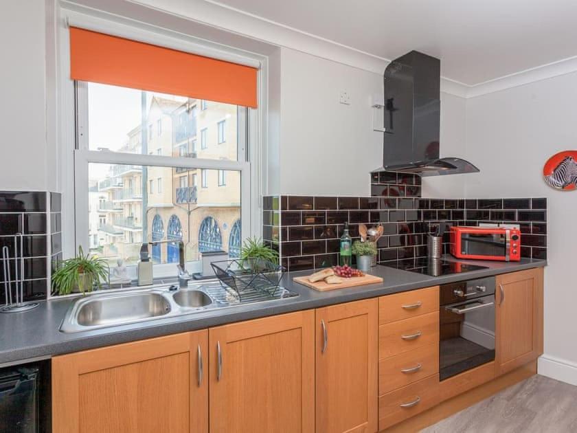 2thevilla - Great Views, 3 Bedrooms, Parking, Location *